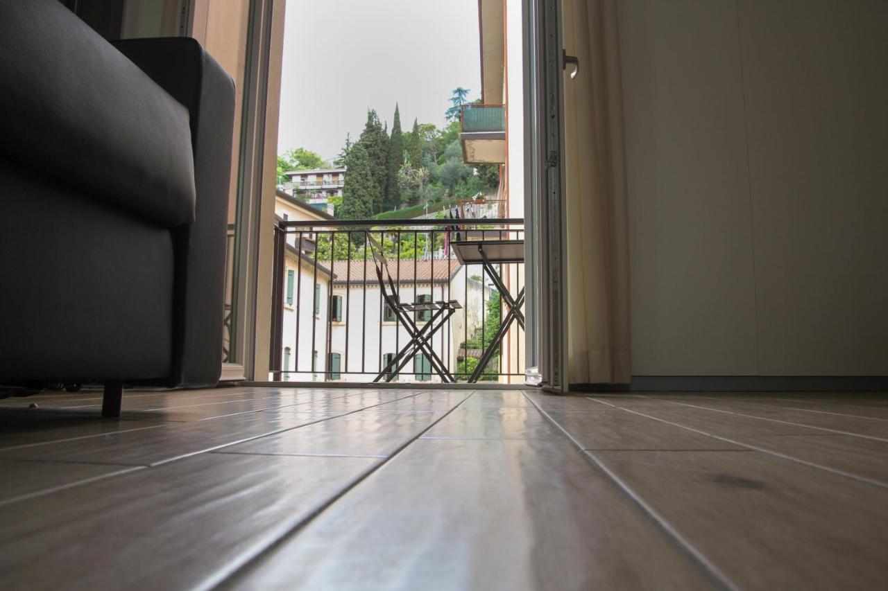 Apartamento Bilocale Mameli Verona Exterior foto